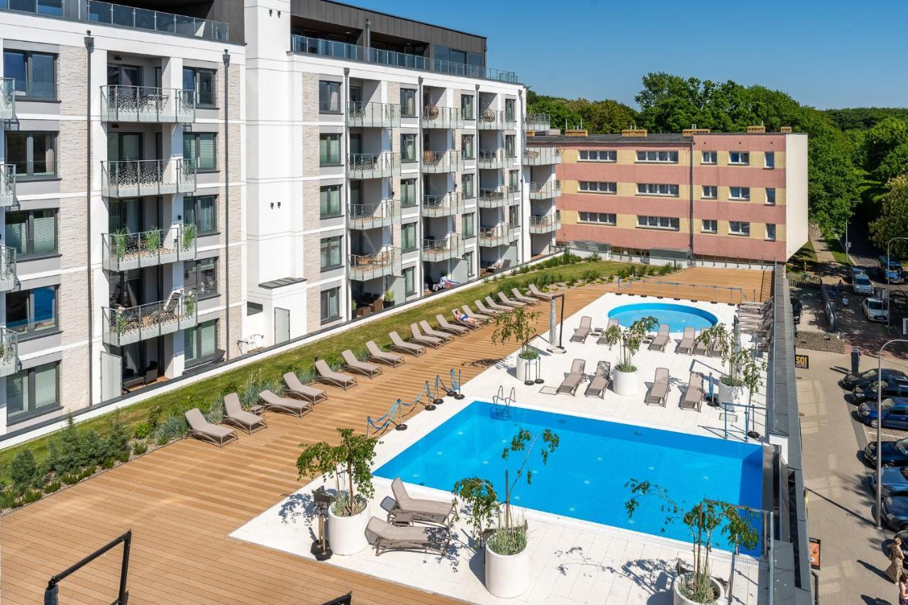 Nadmorskie Tarasy Apartament Wave Surfingbird Kołobrzeg Buitenkant foto